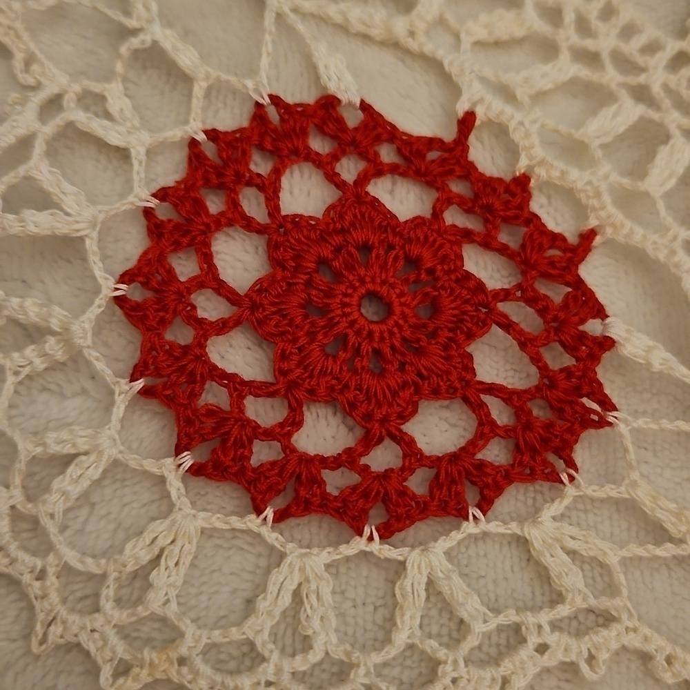 Vintage Red and White Hand Crochet Christmas Doily - Picture 3 of 8